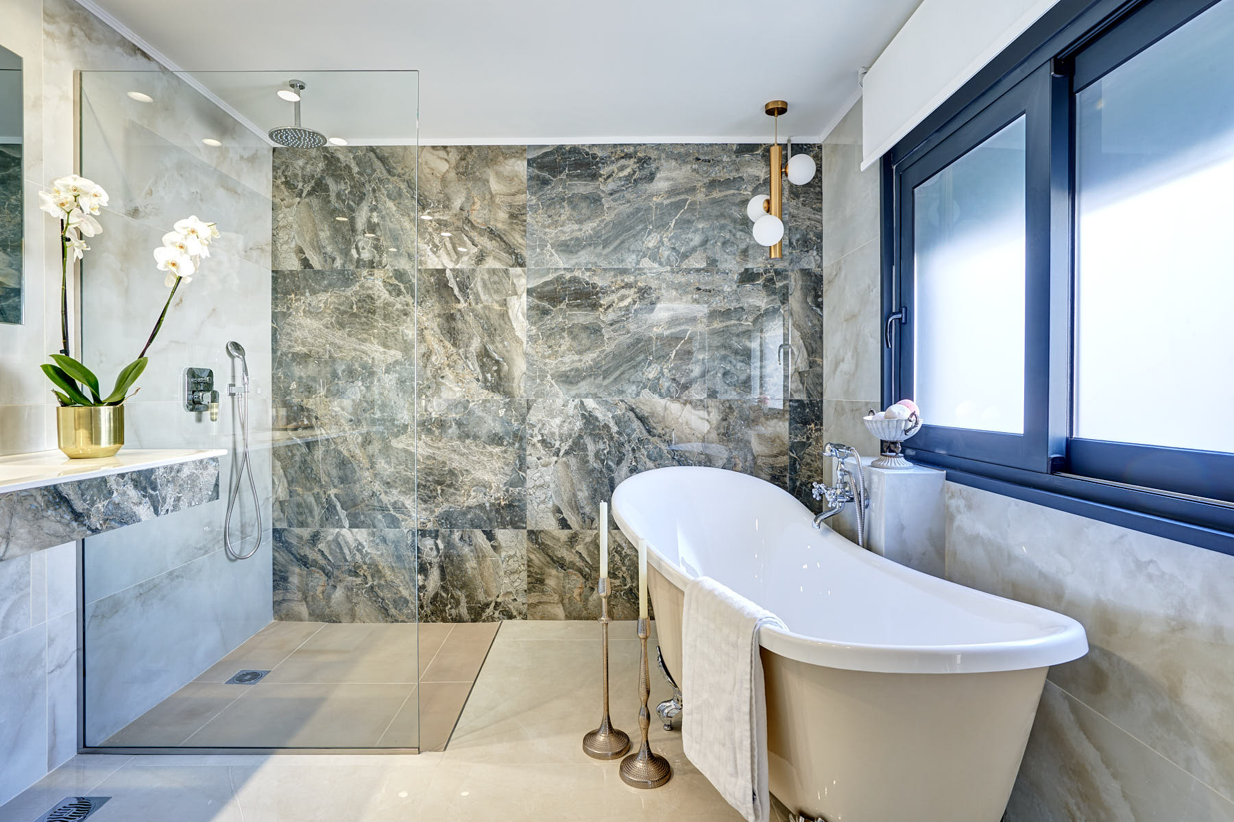 211201A732102012_3_4