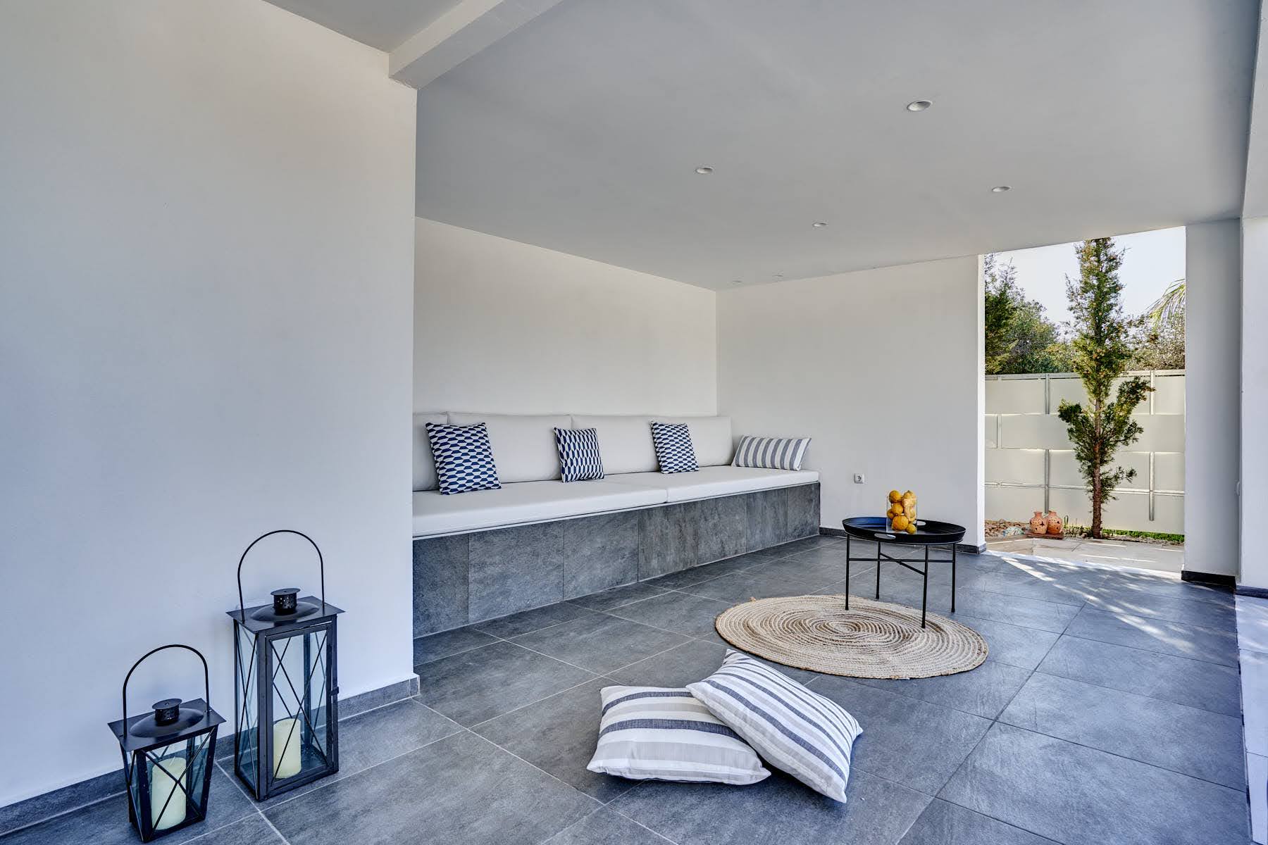 220204A732205088_89_90 (1)