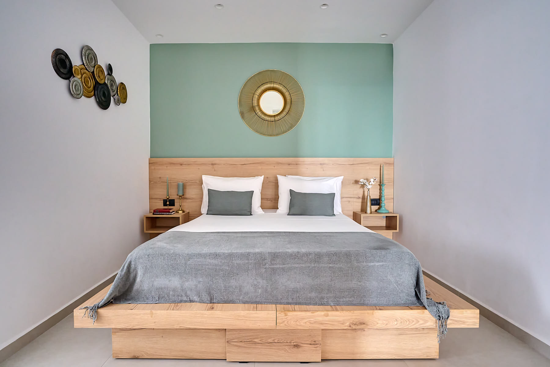 240317A732406704_5_6