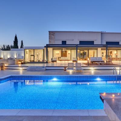 220204A732205392_3_4